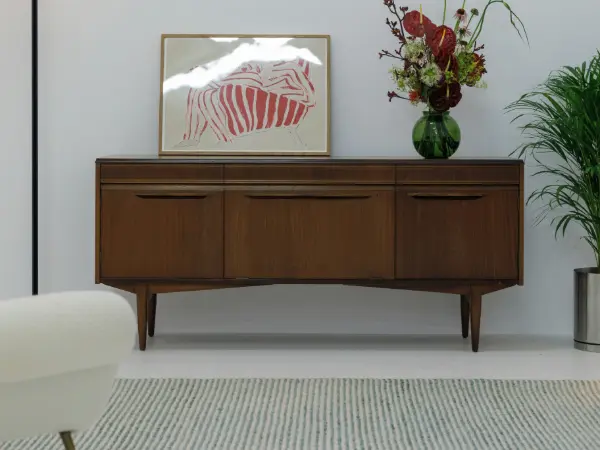 Sideboard 1